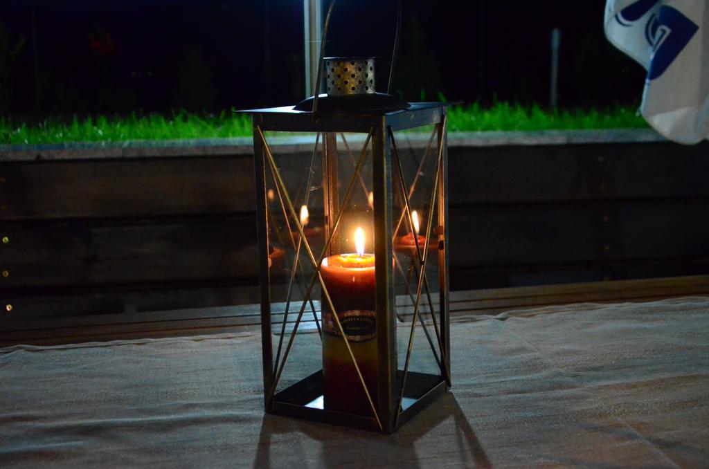 Guesthouse Green Fields Garmen Bagian luar foto